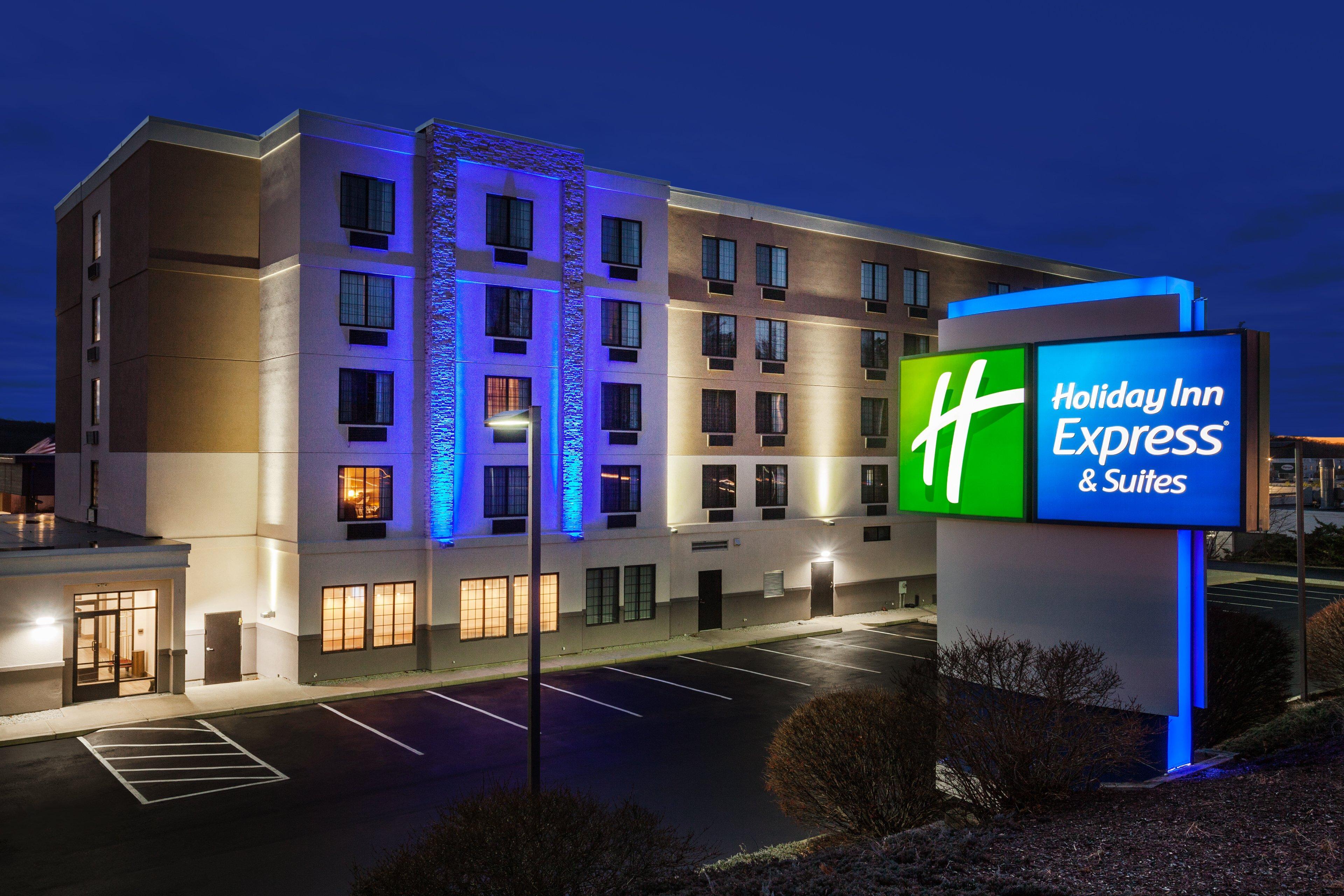 Holiday Inn Express Hotel & Suites Providence-Woonsocket By Ihg מראה חיצוני תמונה
