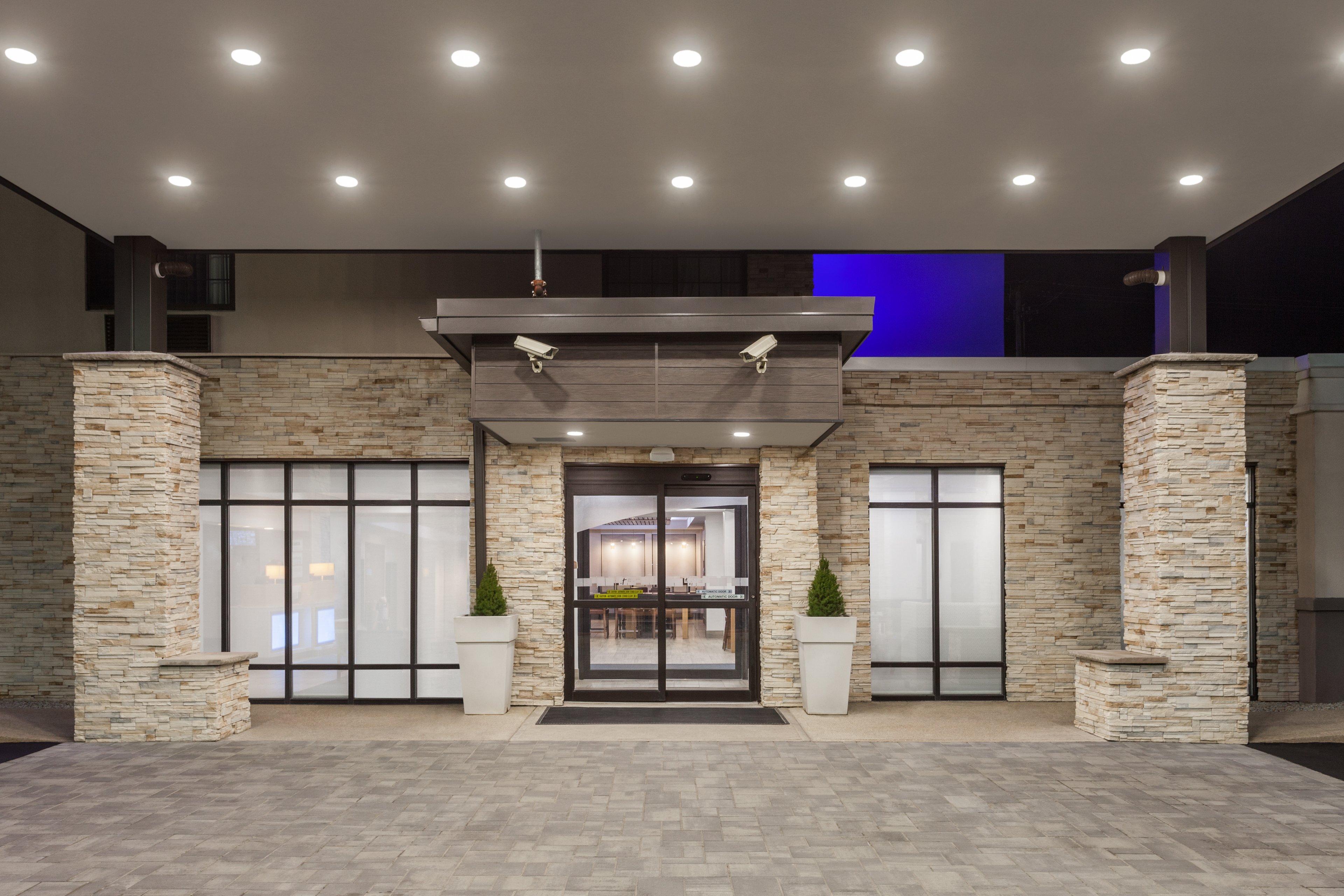 Holiday Inn Express Hotel & Suites Providence-Woonsocket By Ihg מראה חיצוני תמונה