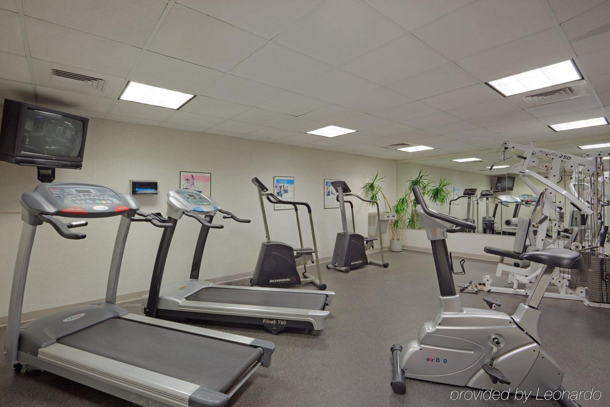Holiday Inn Express Hotel & Suites Providence-Woonsocket By Ihg מראה חיצוני תמונה