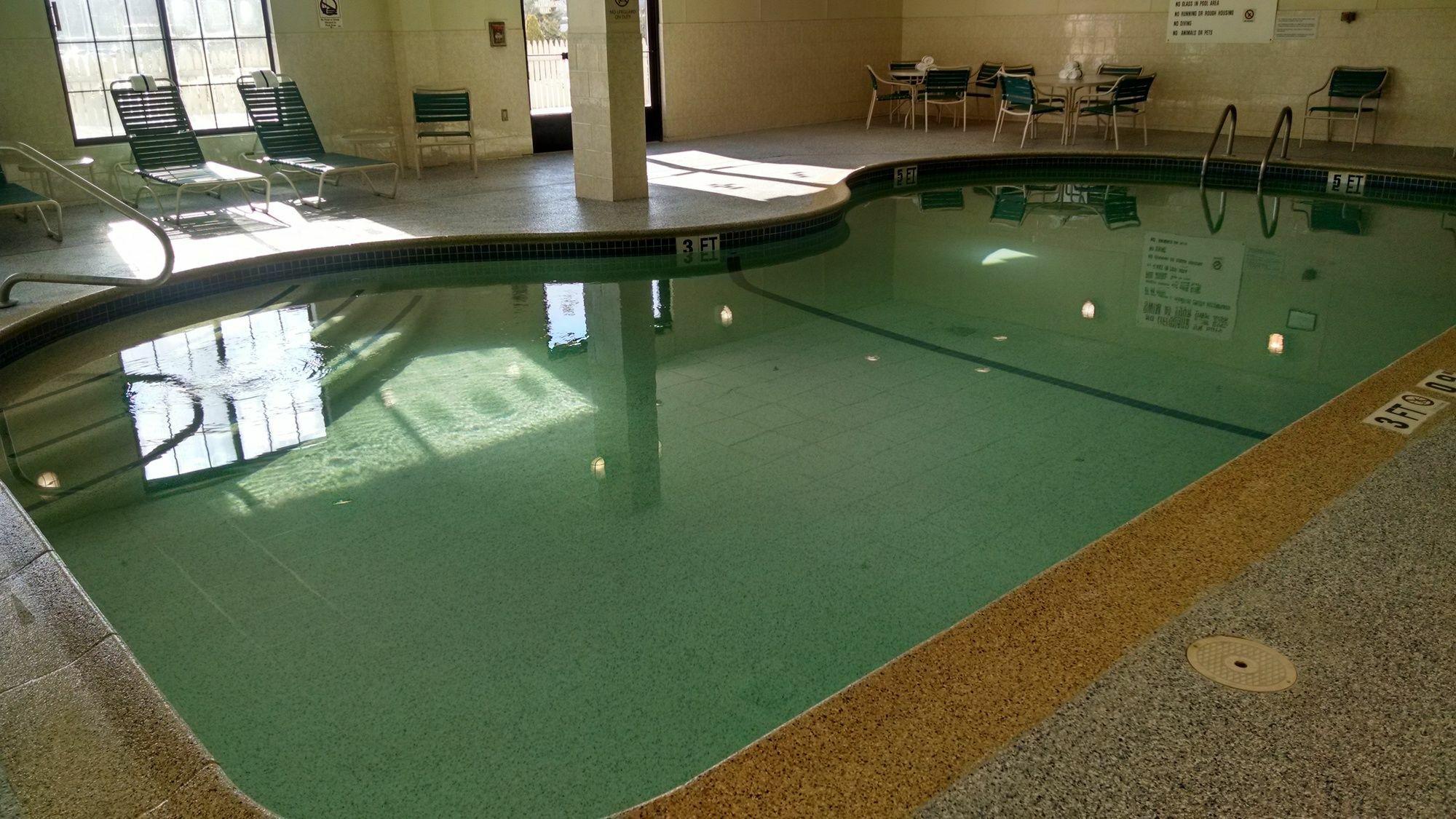 Holiday Inn Express Hotel & Suites Providence-Woonsocket By Ihg מראה חיצוני תמונה